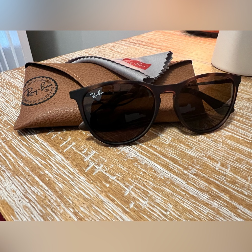 Ray-ban Junior Erika Round Sunglasses